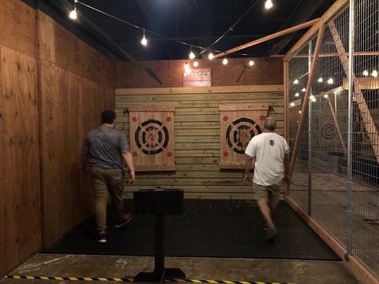 Stumpy's Hatchet House